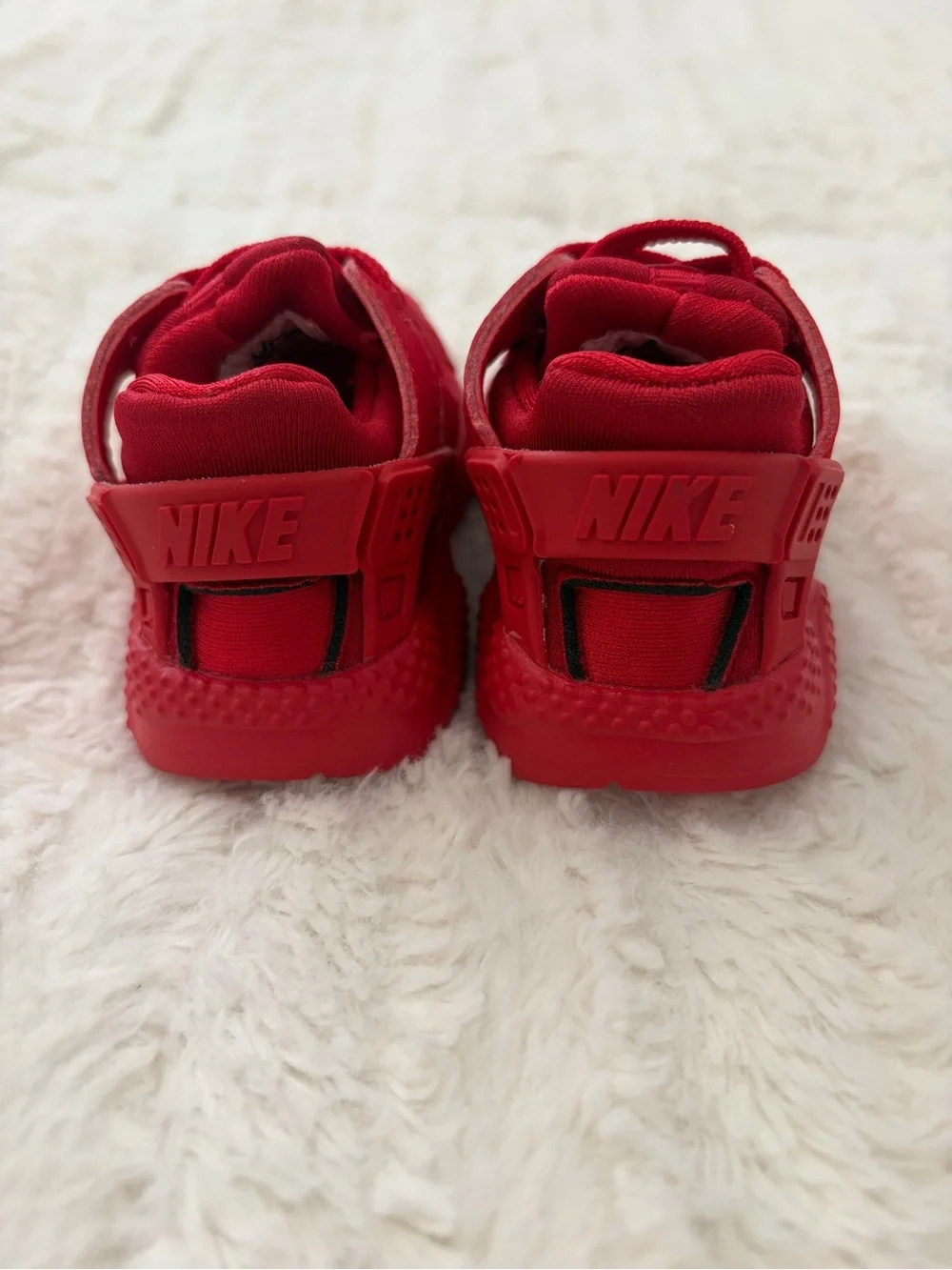 Kids Red Nike Air Huarache